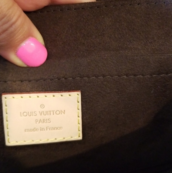 Louis Vuitton Pochette Metis - Picture 4 of 8